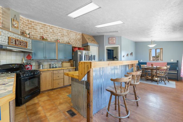 81 Nugent Road, Edgewood, NM 87015