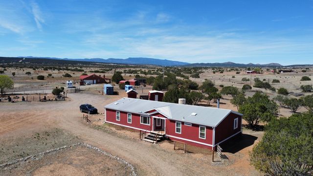 81 Nugent Road, Edgewood, NM 87015