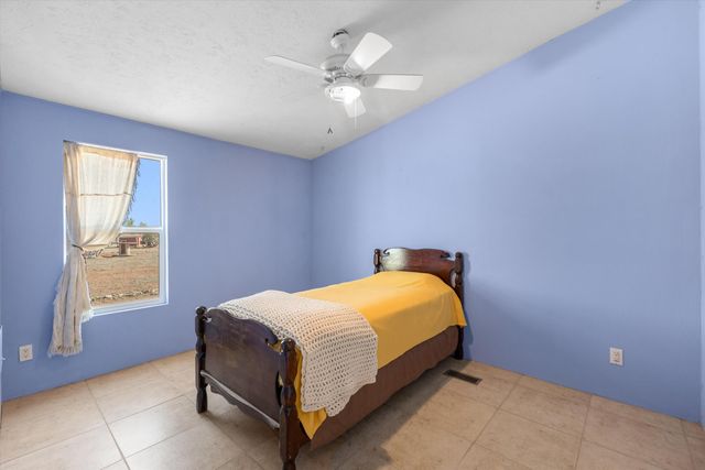 81 Nugent Road, Edgewood, NM 87015