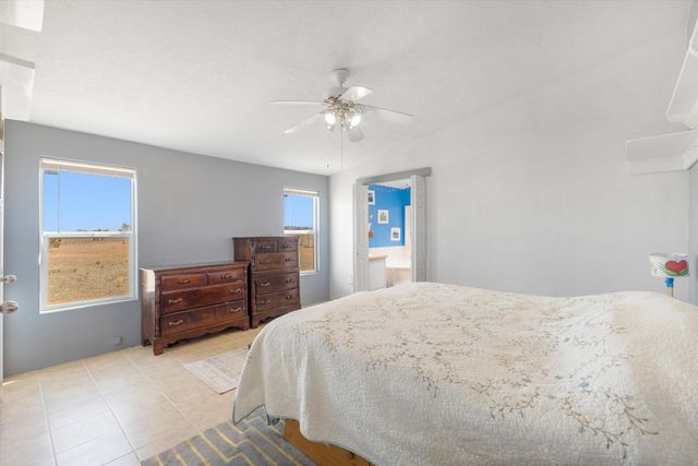 81 Nugent Road, Edgewood, NM 87015