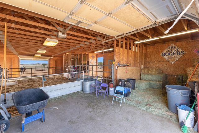 81 Nugent Road, Edgewood, NM 87015