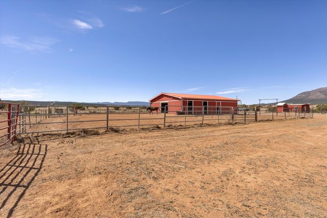81 Nugent Road, Edgewood, NM 87015