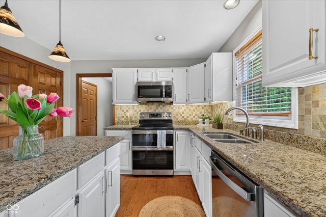 13719 Springmill Boulevard, Carmel, IN 46032