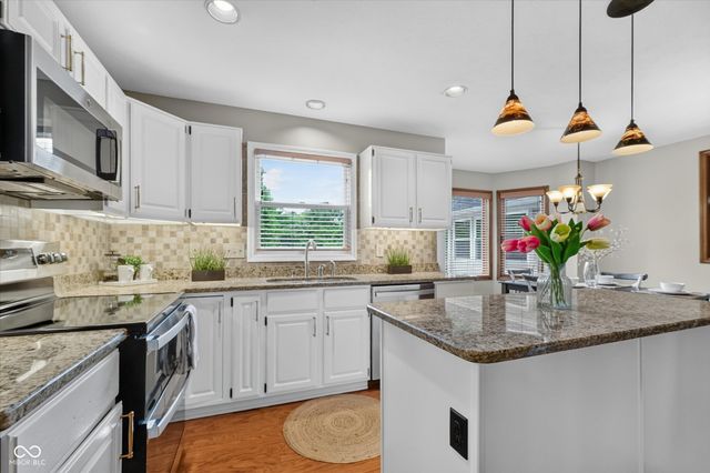 13719 Springmill Boulevard, Carmel, IN 46032