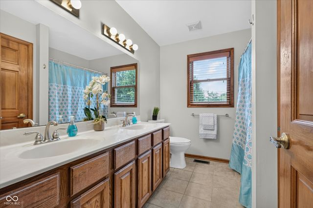 13719 Springmill Boulevard, Carmel, IN 46032