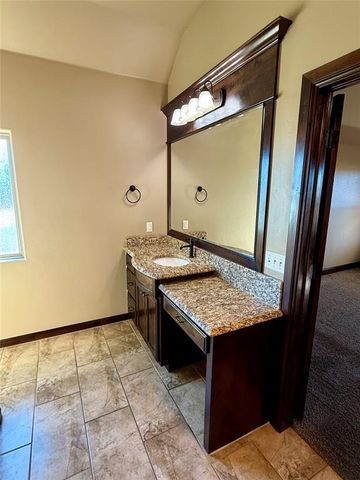 601 S Frisco Road, Tuttle, OK 73089