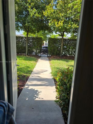 146 SW 7th Court, Pompano Beach, FL 33060
