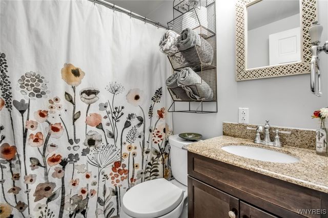 27 Federal Avenue, Cheektowaga, NY 14225