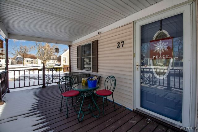 27 Federal Avenue, Cheektowaga, NY 14225