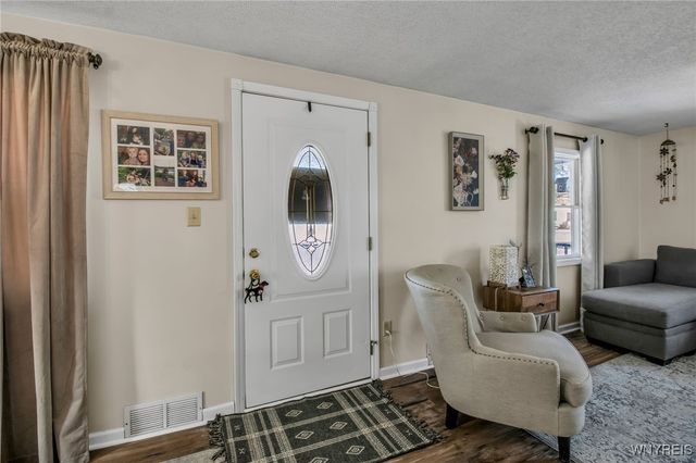 27 Federal Avenue, Cheektowaga, NY 14225