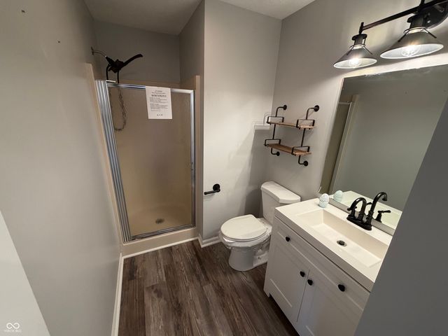 923 N Mill Run Boulevard, Greenfield, IN 46140