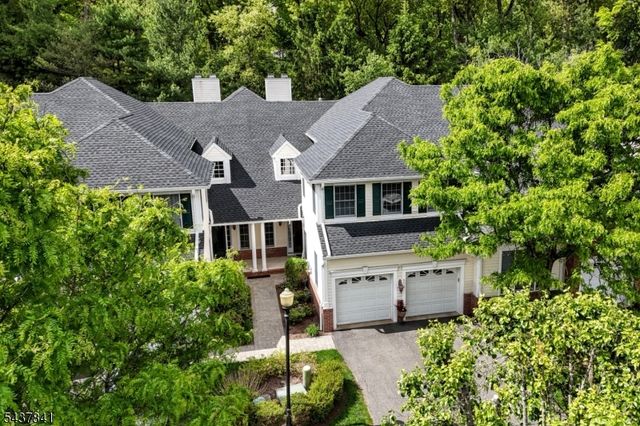 804 Fieldstone Ter, Wyckoff Twp., NJ 07481
