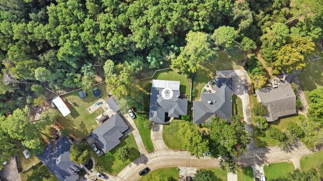 165 Lakeside Drive, Montgomery, TX 77356