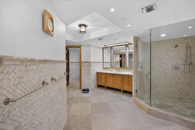 430 Grand Bay Drive 801, Key Biscayne, FL 33149