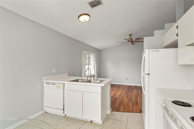 301 S CAPEN AVE, Winter Park, FL 32789