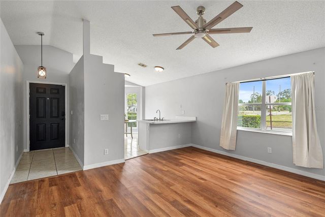 301 S CAPEN AVE, Winter Park, FL 32789