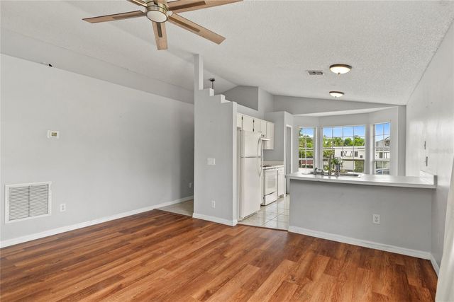 301 S CAPEN AVE, Winter Park, FL 32789