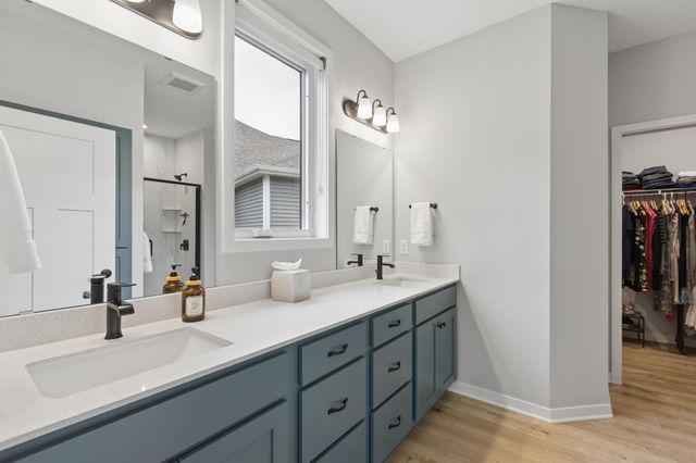 6780 Bellflower Drive, Excelsior, MN 55331