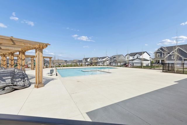 6780 Bellflower Drive, Excelsior, MN 55331