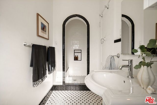 4135 Lafayette Place, Culver City, CA 90232