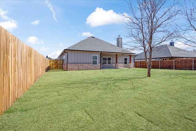 504 Courtney Drive, Sherman, TX 75092