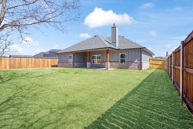 504 Courtney Drive, Sherman, TX 75092