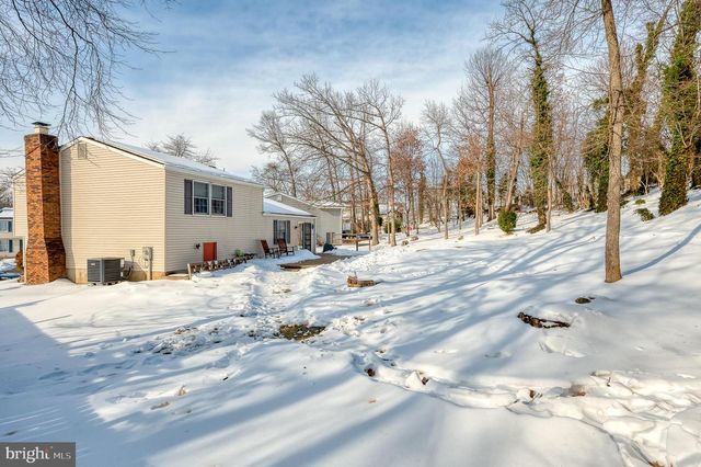 7 BAMBOROUGH, Baltimore, MD 21236