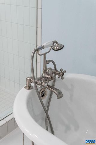 1606 GROVE RD, Charlottesville, VA 22901