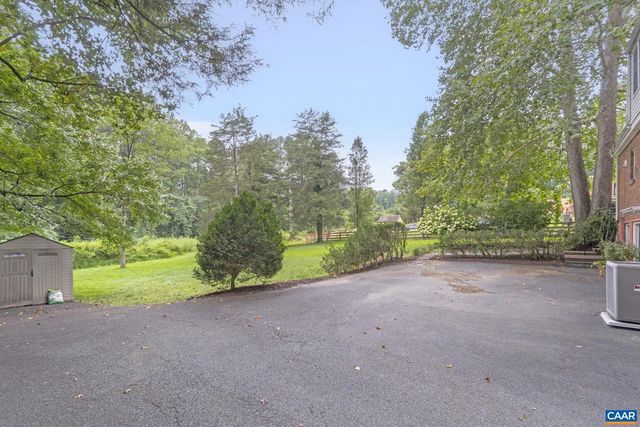 1606 GROVE RD, Charlottesville, VA 22901