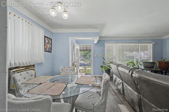 28040 Rosewood Street, Inkster, MI 48141