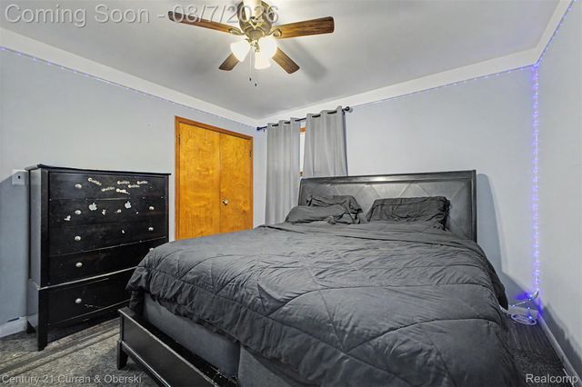 28040 Rosewood Street, Inkster, MI 48141