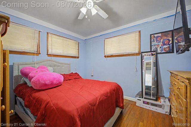 28040 Rosewood Street, Inkster, MI 48141