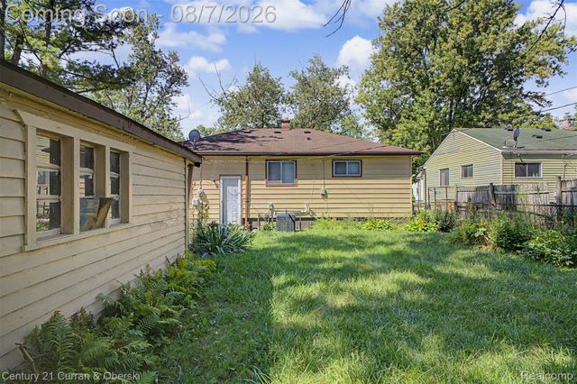 28040 Rosewood Street, Inkster, MI 48141