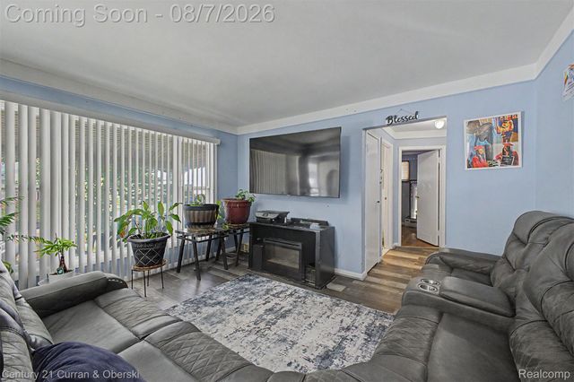 28040 Rosewood Street, Inkster, MI 48141