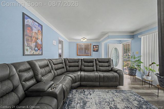 28040 Rosewood Street, Inkster, MI 48141