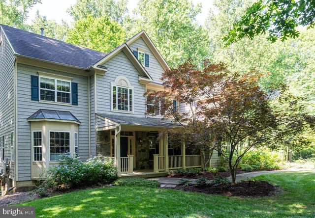 40845 FOREST GLEN DR, Leesburg, VA 20175
