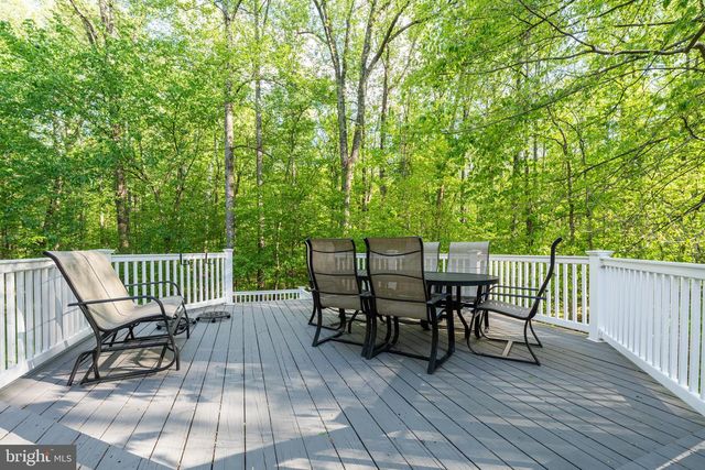 40845 FOREST GLEN DR, Leesburg, VA 20175