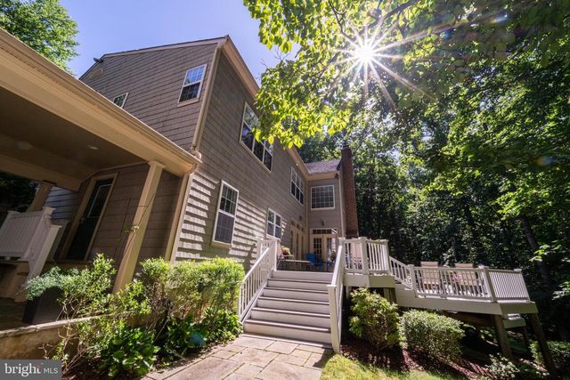 40845 FOREST GLEN DR, Leesburg, VA 20175