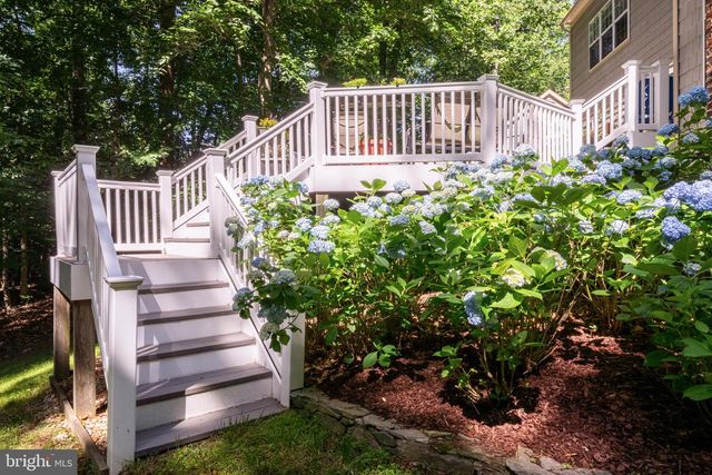 40845 FOREST GLEN DR, Leesburg, VA 20175