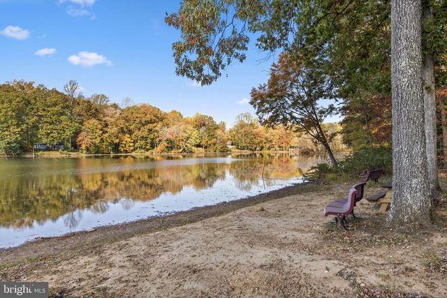 4 WEST BRIAR DR, Stafford, VA 22554