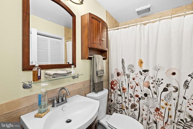 4 WEST BRIAR DR, Stafford, VA 22554