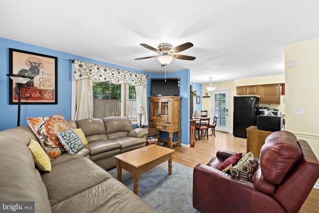 4 WEST BRIAR DR, Stafford, VA 22554
