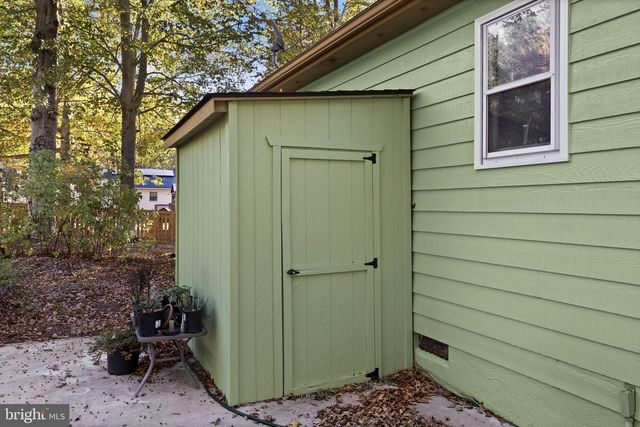 4 WEST BRIAR DR, Stafford, VA 22554