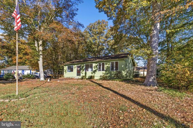 4 WEST BRIAR DR, Stafford, VA 22554
