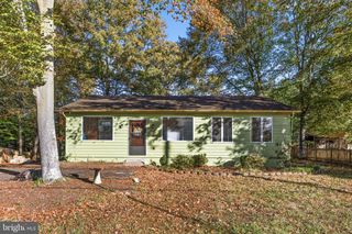 4 WEST BRIAR DR, Stafford, VA 22554