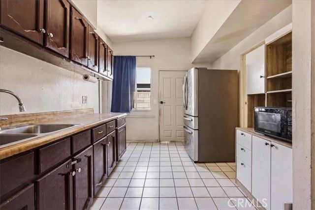 915 Stichman Avenue, La Puente, CA 91746