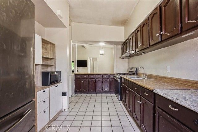915 Stichman Avenue, La Puente, CA 91746