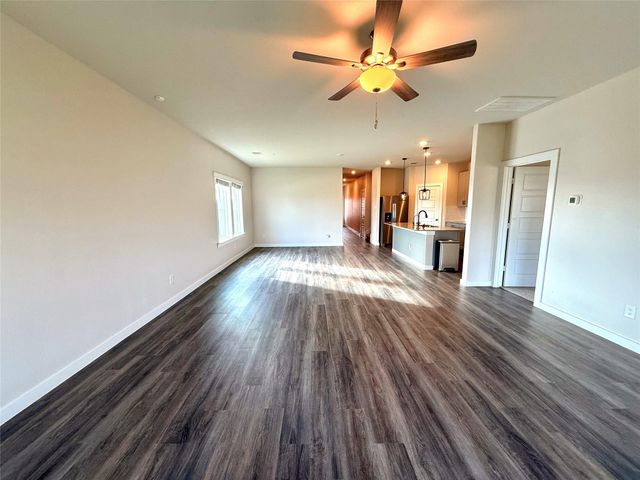 204 Brooks Manor Court, Montgomery, TX 77316
