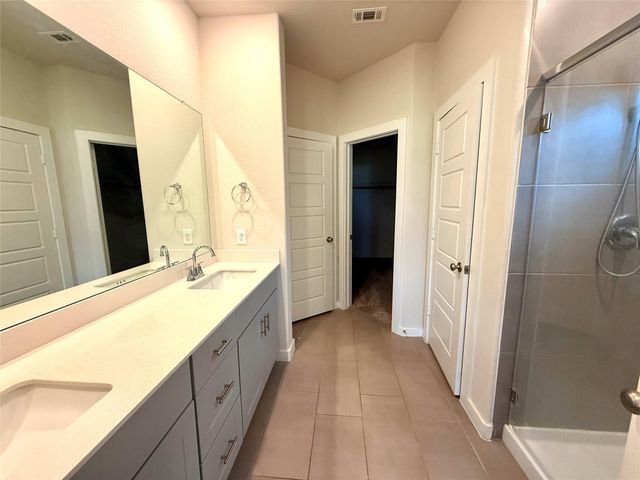 204 Brooks Manor Court, Montgomery, TX 77316