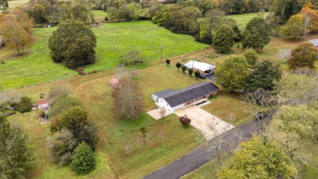 185 Omega Drive, Whitwell, TN 37397